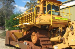 D8 Cat Dozer stairs ladder access system safeboarder LD02
