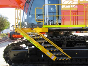 Safety access system, SafeBoarder, Hitachi excavator, small to medium, ladder, stairs, steps, hydraulic, SafeBoarder LD03-7